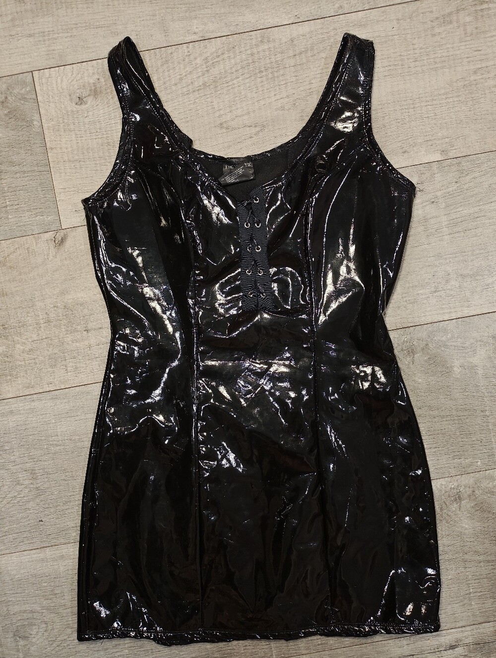 Y2K Leg Avenue Glossy Vinyl Lace Up Mini Dress. - Picture 6 of 12